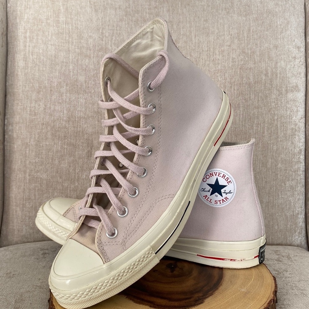 Converse Chuck Taylor All Star 70 Pink Canvas High
Tops Unisex